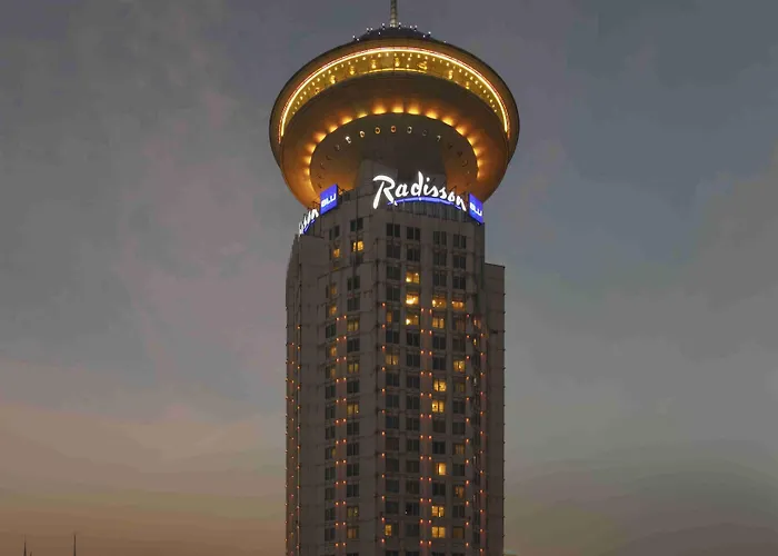 Radisson Blu Hotel Shanghai New World