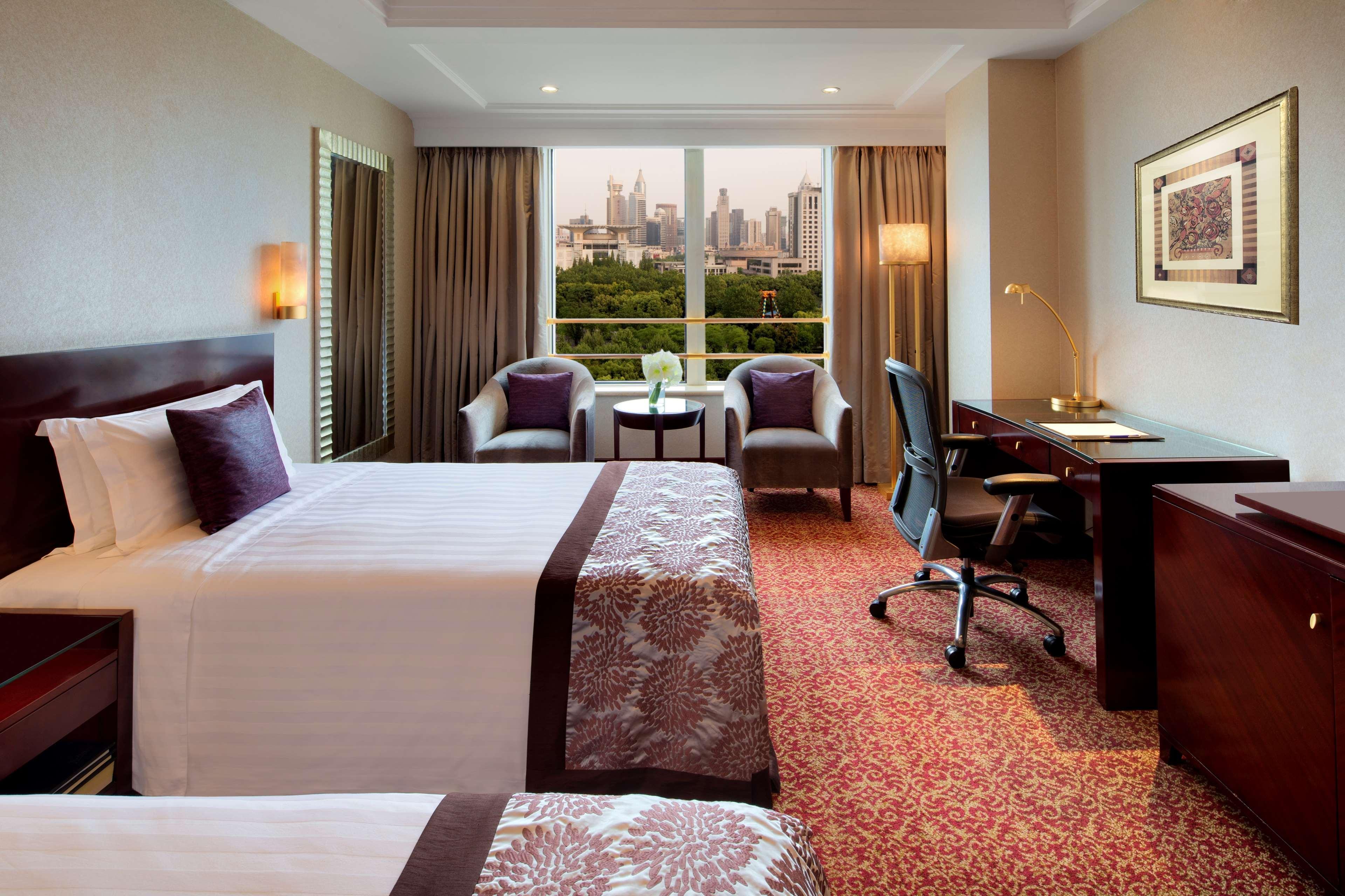Radisson Blu New World Shanghai